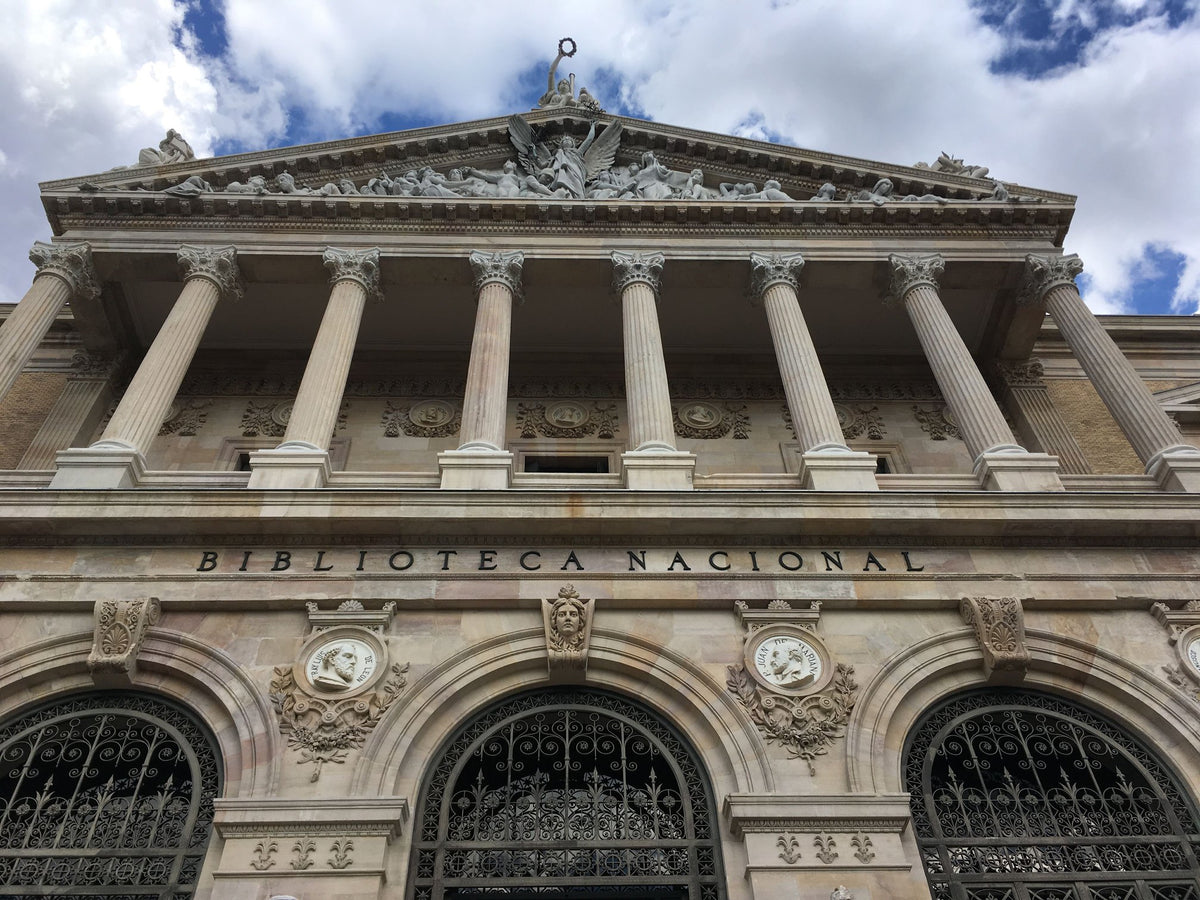 Totte | スペインの国立図書館『La Biblioteca Nacional de España』（BNE）の会員に！