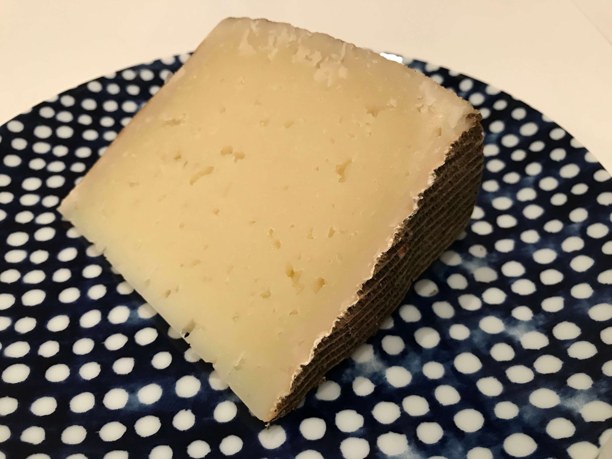 Totte | スペインの食卓に欠かせない！スペインを代表するチーズ『Queso Manchego（ケソ・マンチェゴ』