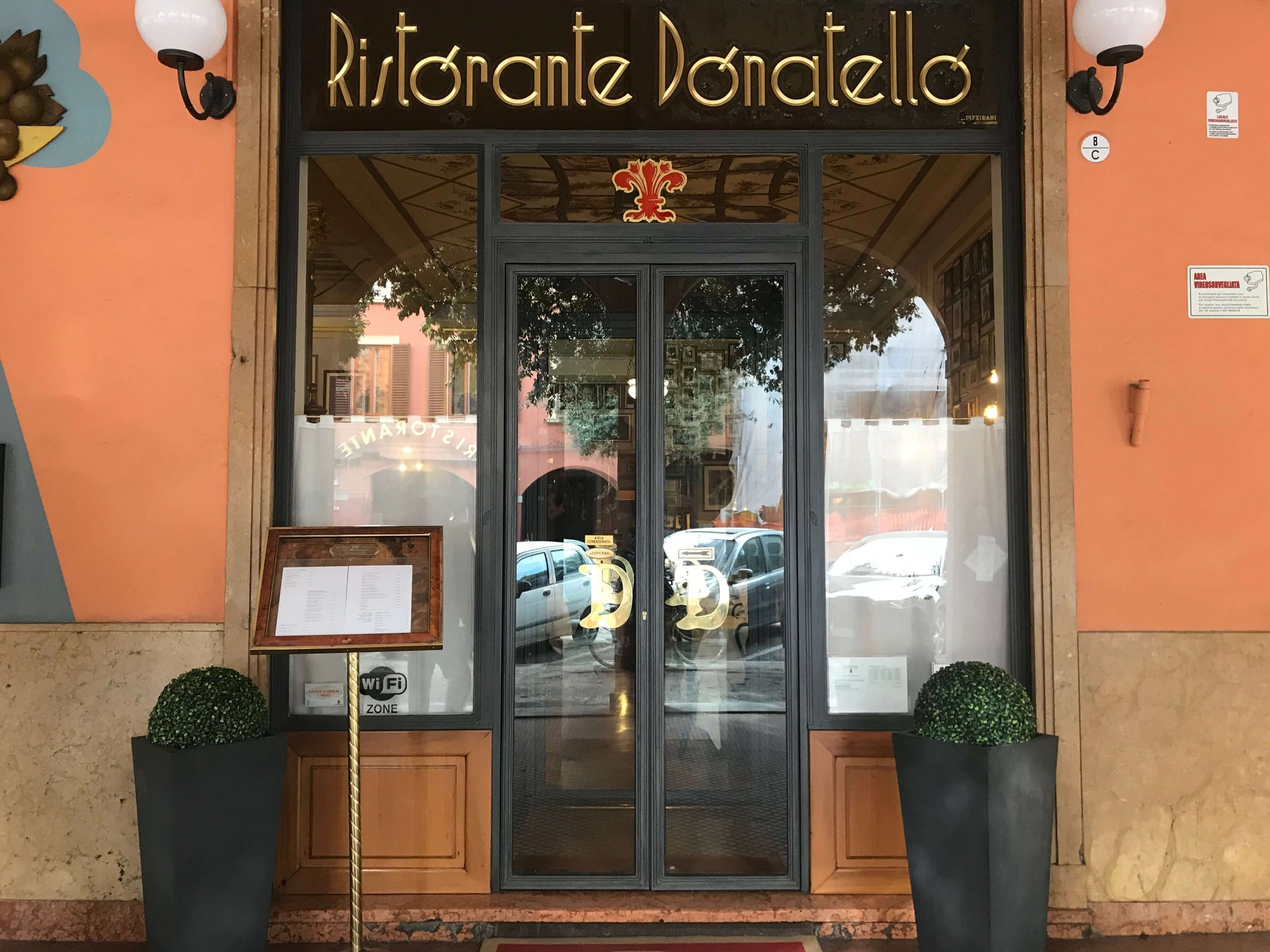 Totte | 美食の街「イタリア・ボローニャ」の名店『Ristorante Donatello』