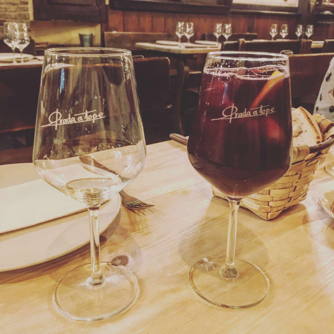 Totte | スペインの『夏の赤ワイン』Tinto de Veranoの作り方！